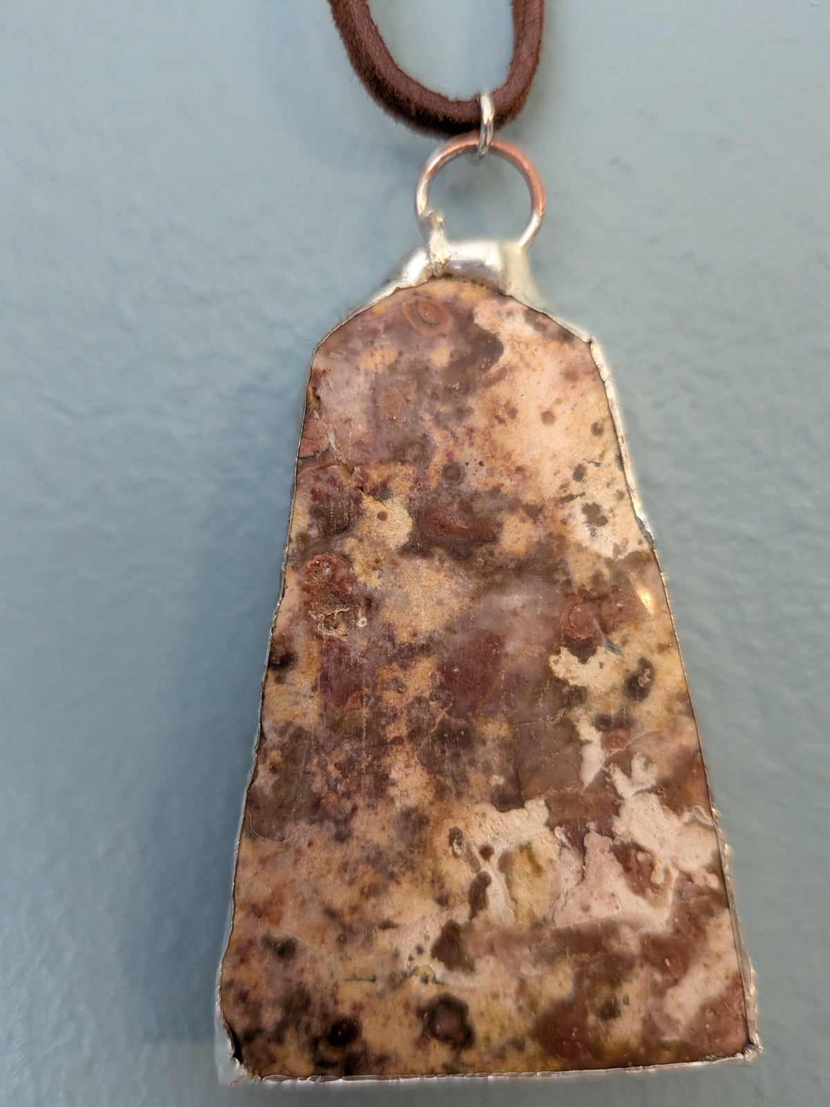Necklace No. 013: alternate close-up of the stone, natural stone detail and handmade silver-tone edging.
